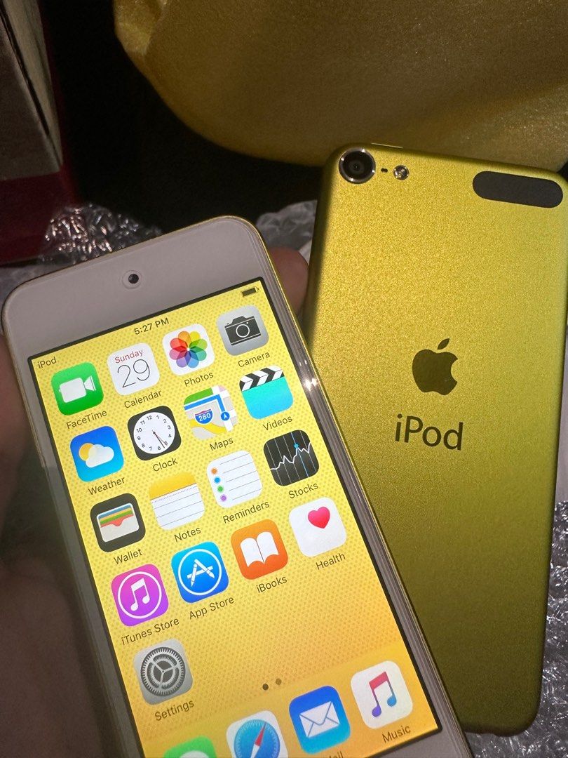 iPod Touch Gold 5th gen 32gb Super Smooth (Category: Others) located in Manila. Submitted by yezdeal2017 (Listing ID 1377702094, Image 1). Description: iPod Touch Gold 5th gen 32gb Super Smooth Good for music Good for movies Good for gaming Good for light browsing meet up; Anonas QC/Marikina Fb page; Retro Gadgets PH LBC Cop..