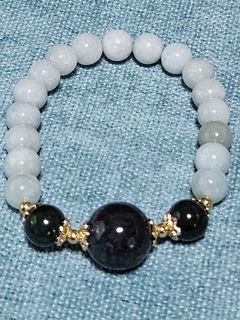 (Category: ) located in . Submitted by crystalahouse (Listing ID 1377606678, Image 1). Description: .