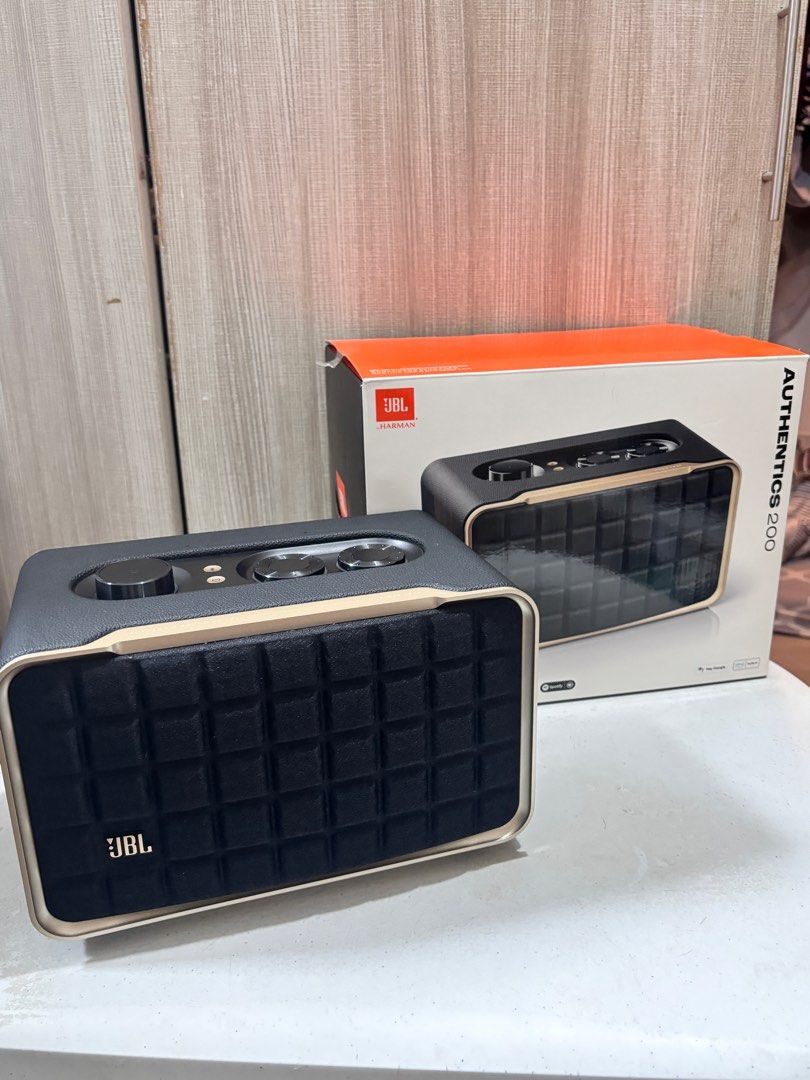 JBL Authentics 200 (Category: Soundbars, Speakers & Amplifiers) located in Pasig City. Submitted by quick_lacollection.ph (Listing ID 1377561505, Image 3). Description: JBL Authentics 200 Smart home speaker with Wi-Fi, Bluetooth and Voice Assistants with retro design Di na po masyado nagagamit SRP 21K.