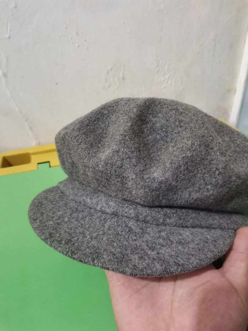 Kangol Wool Spitfire Cap (Category: Caps & Hats) located in Lipa City. Submitted by donatzzz (Listing ID 1377608548, Image 2). Description: Kangol Wool Spitfire Cap Size Tag: XL, can do to M to L due to tightness Condition: Verygood / Rust on the Button Color Rate : 10/10 Gcash or Bank Payment (BPI) Add 100 for shipping fee (J&T).