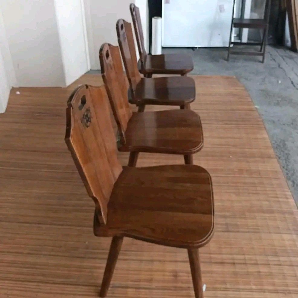 Karimoku Rustic Oak Solid Wood Dining Chairs (Category: Chairs) located in Quezon City. Submitted by matetdevis13 (Listing ID 1377707868, Image 3). Description: Karimoku Rustic Oak Solid Wood Dining Chairs Price: 8500 L17 x W16.5 x H15/31 In good condition Code AKC B-505.
