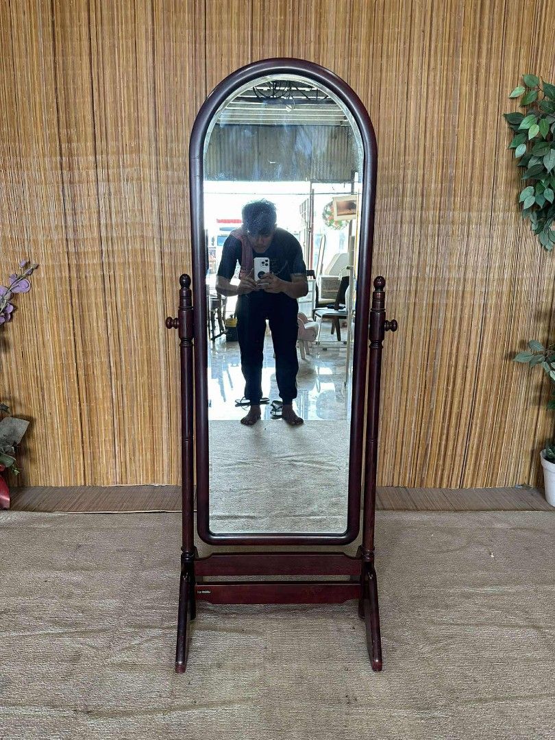 KARIMOKU Solid Wood Whole Body Mirror (Category: Mirrors) located in Quezon City. Submitted by matetdevis13 (Listing ID 1377595543, Image 2). Description: KARIMOKU Solid Wood Whole Body Mirror Price: 3k L24 x W16 x H59.5 In good condition Code BLY19-E1057.