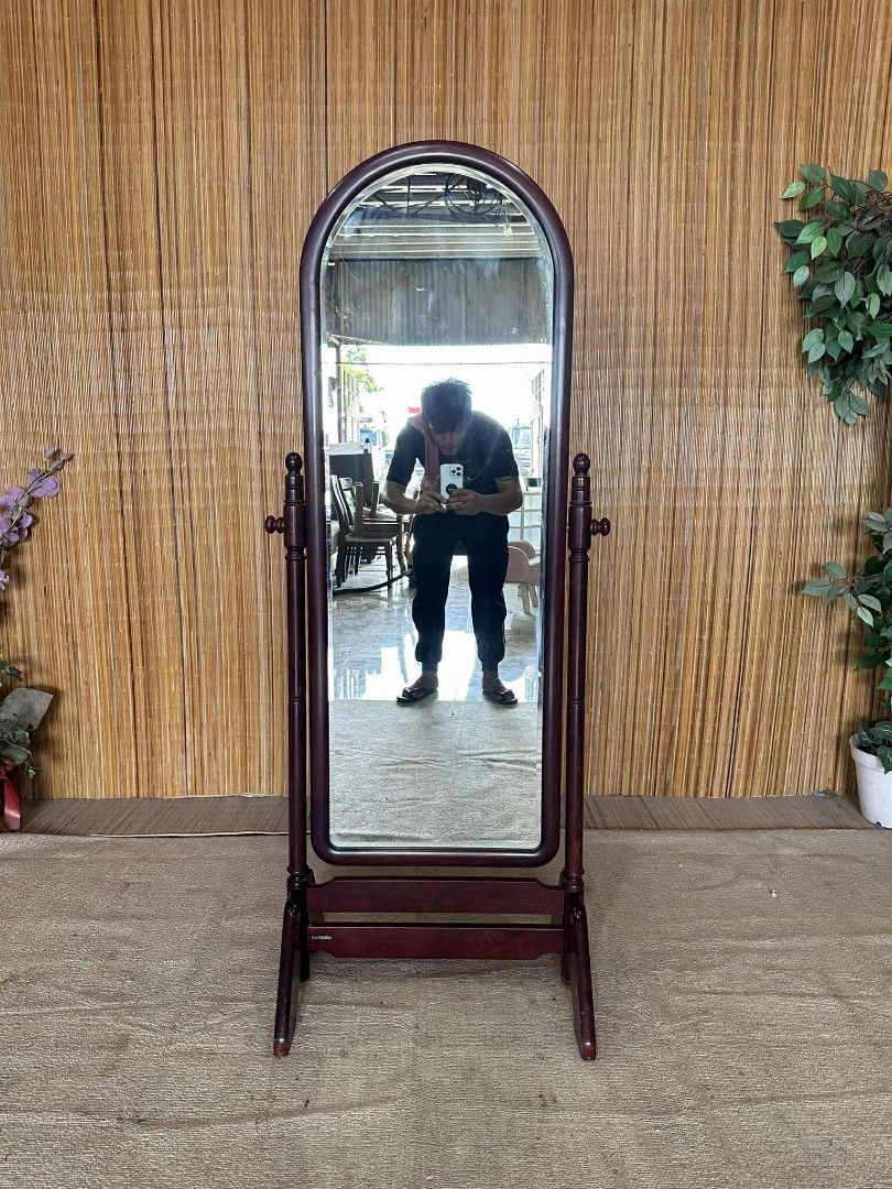 KARIMOKU Solid Wood Whole Body Mirror (Category: Mirrors) located in Quezon City. Submitted by matetdevis13 (Listing ID 1377595543, Image 1). Description: KARIMOKU Solid Wood Whole Body Mirror Price: 3k L24 x W16 x H59.5 In good condition Code BLY19-E1057.