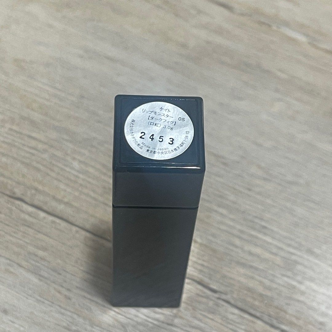 由 simple-box (刊登 ID 1377704951，圖片 2) 提交，位於 台北市 (Taipei) 的 Kate怪獸唇釉#05 (類別：唇部彩妝、保養)，說明：。