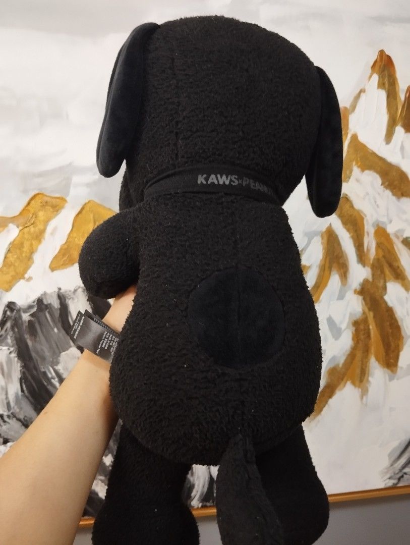 kaws x snoopy uniqlo stufftoy (Category: Plushies & Soft Toys) located in Manila. Submitted by reiolshoppe (Listing ID 1377642834, Image 2). Description: .