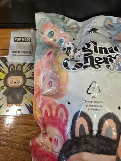 (Category: ) located in . Submitted by madaboutmew (Listing ID 1377675540, Image 1). Description: .