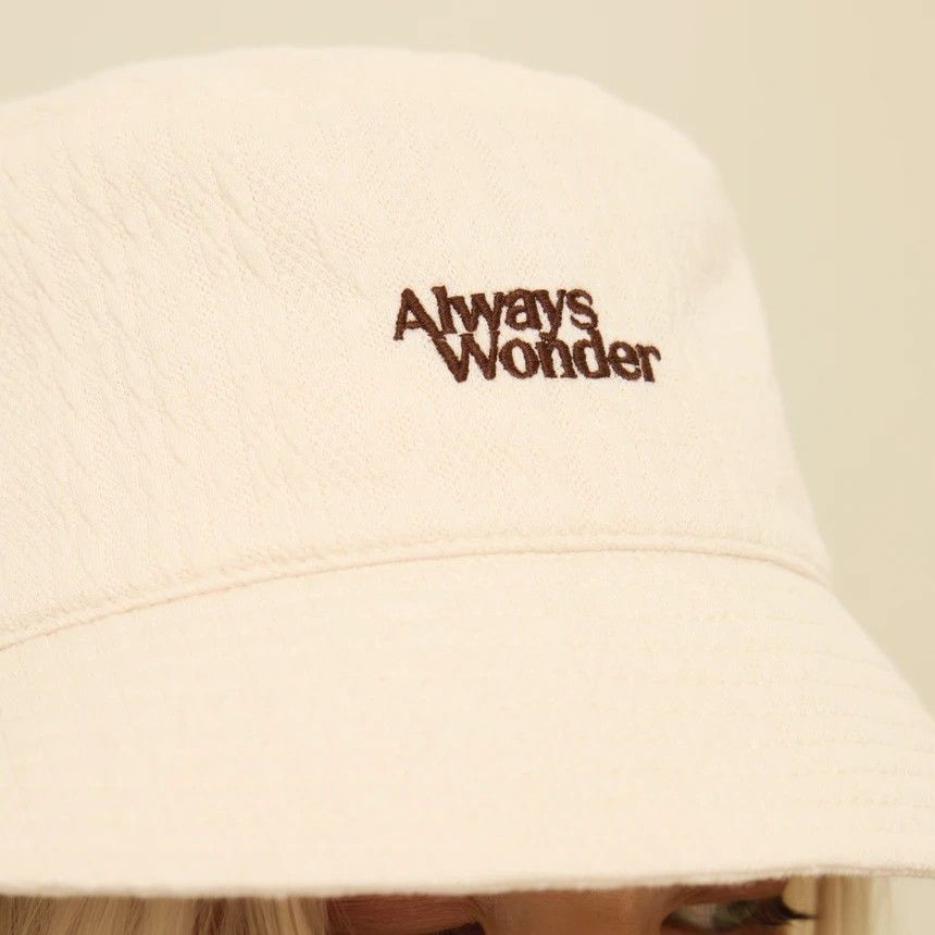 Lingorm Always wonder 00K 帽子 Lingorm 鄺玲玲Always Wonder Cream