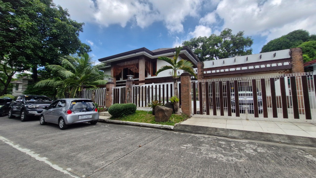 (Category: ) located in . Submitted by james.seva.landlord.realty (Listing ID 1377618303, Image 1). Description: .