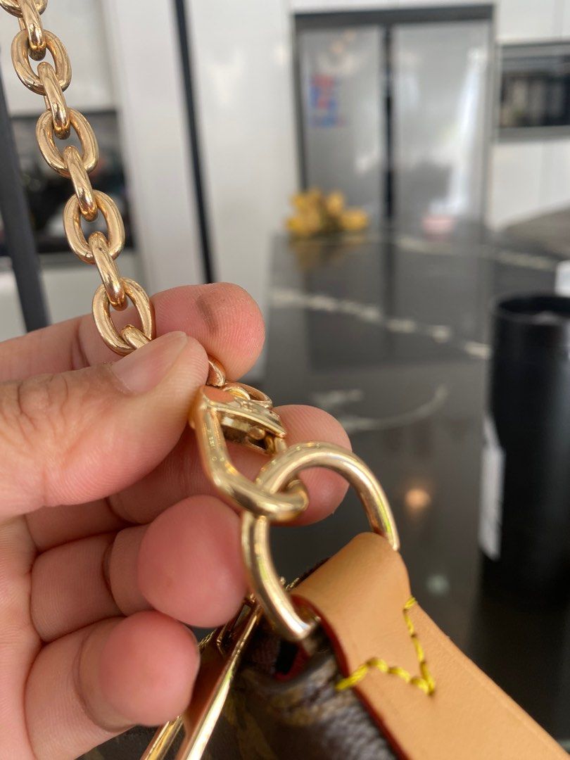 Lv kili bag (Category: Luxury Bags & Wallets) located in Murcia. Submitted by cool.jacquelinebatilaran (Listing ID 1377621041, Image 3). Description: Good condition .
