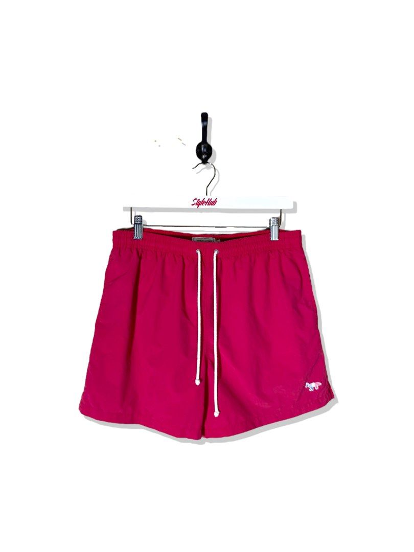 Maison kitsune tricolor fox logo short (Category: Shorts) located in Cebu City. Submitted by stylehub_ (Listing ID 1377716523, Image 1). Description: Medium Waistline: 30-32 Length: 14 Condition: pristine Color rate: 9.7/10.