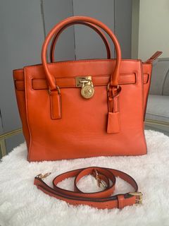 (Kategori: ) berada di . Dikirim oleh preloved__369 (ID iklan 1377681038, Gambar 1). Deskripsi: .