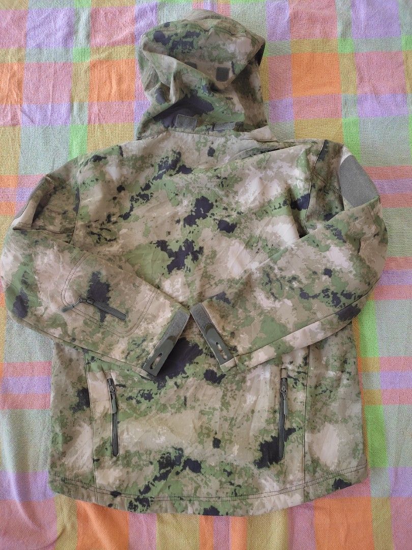 Sila Tendon Jacket