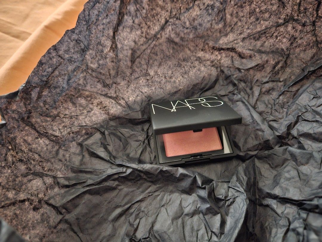 NARS face blush in ORGASM 2.8g (Category: Makeup) located in Quezon City. Submitted by smai_k (Listing ID 1377569623, Image 1). Description: BRAND NEW NARS blush in ORGASM 2.8g RFS: too many blush on last price already~ MOP: GCash, GoTyme, Seabank MOD: Grab or LalaMove (shouldered by buyer 🙏🏻) QC area.