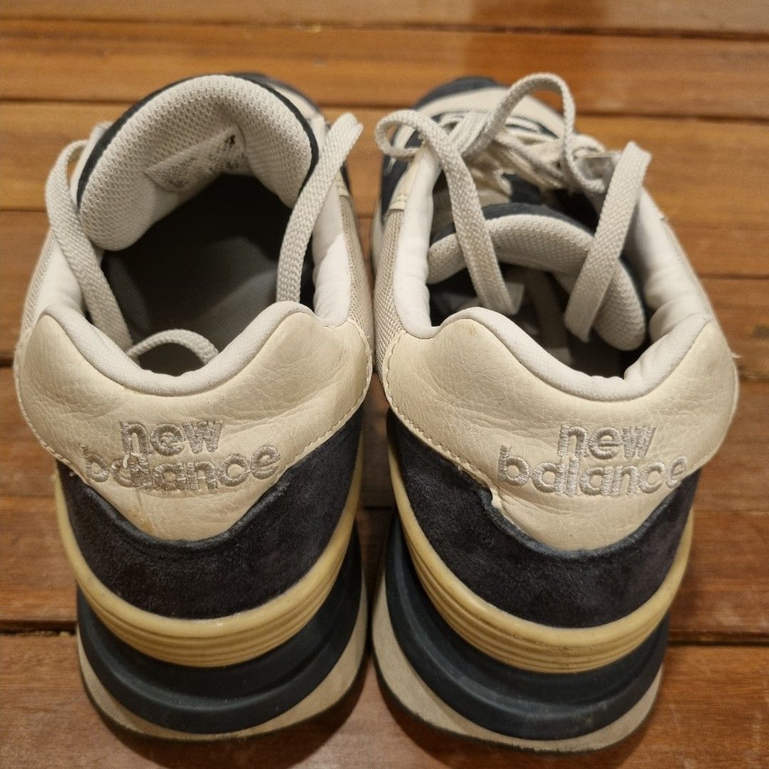 New Balance 574 Legacy Size 9 (Category: Sneakers) located in Pasig City. Submitted by imnotabadguy (Listing ID 1377661467, Image 3). Description: New Balance 574 Legacy Navy Mens Size 9 - classic, chunky design - sole is completely in tact - no fraying or loose stitching can send more pics on request slightly negotiable rfs; not using anymore sf c/o buyer.