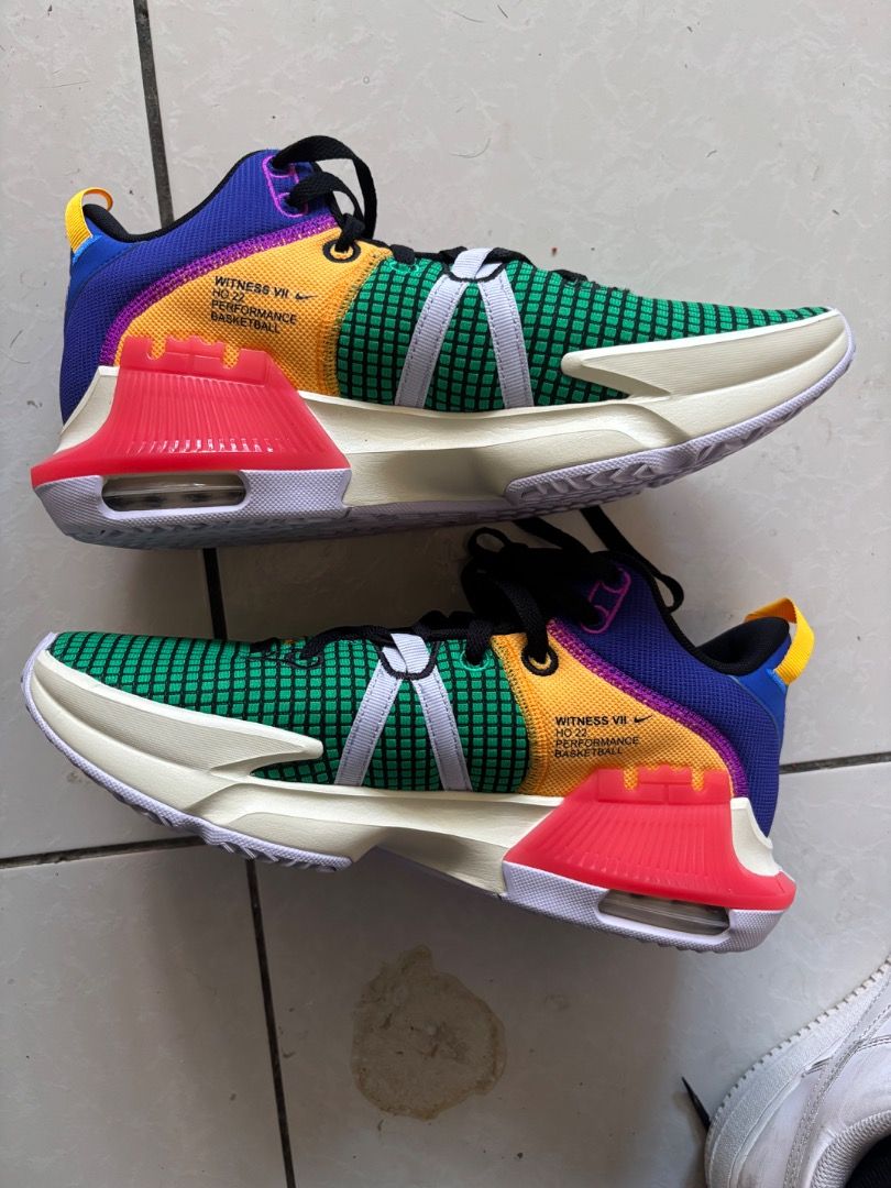 NIKE LeBron Witness EP 男籃球鞋［DM1122501 紫綠多色］, 他的時尚