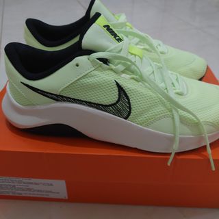 (Kategori: ) berada di . Dikirim oleh preloved_authentic8 (ID iklan 1377753867, Gambar 1). Deskripsi: .