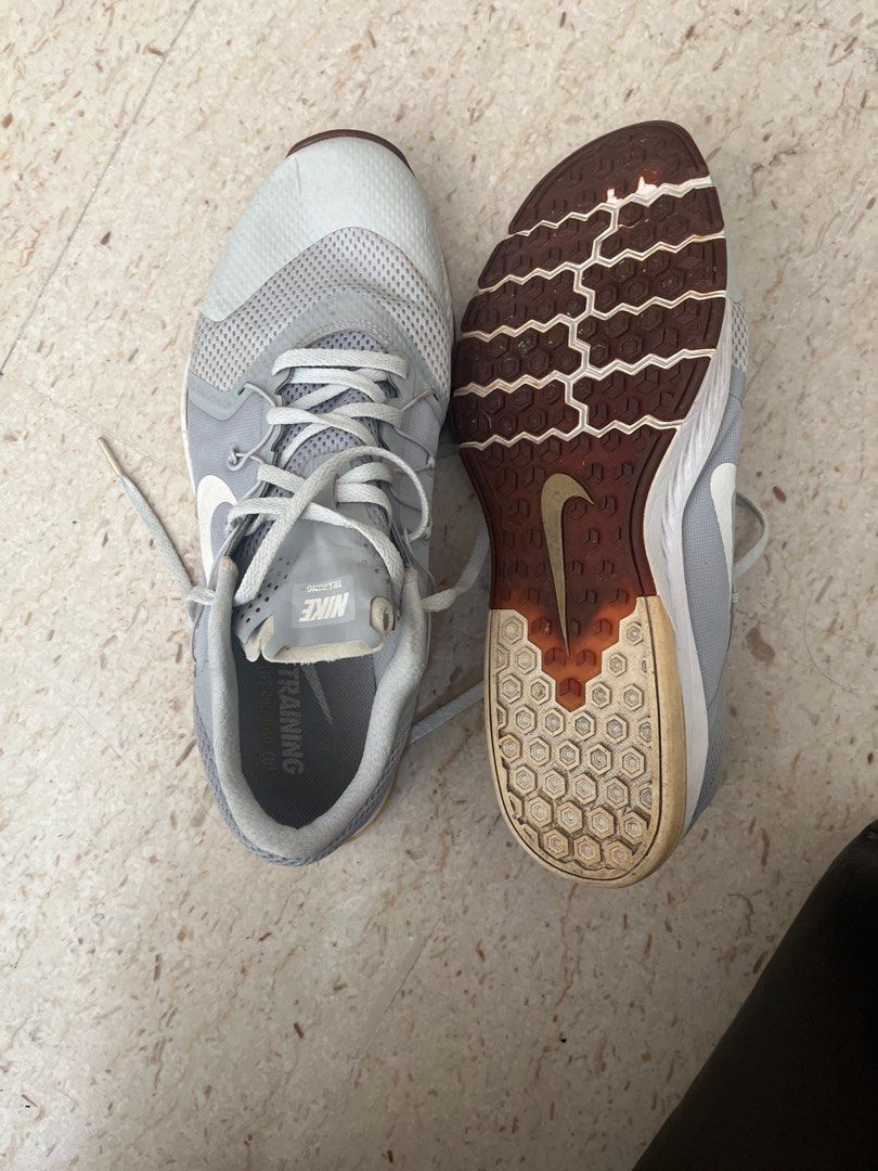 non marking trainers nike