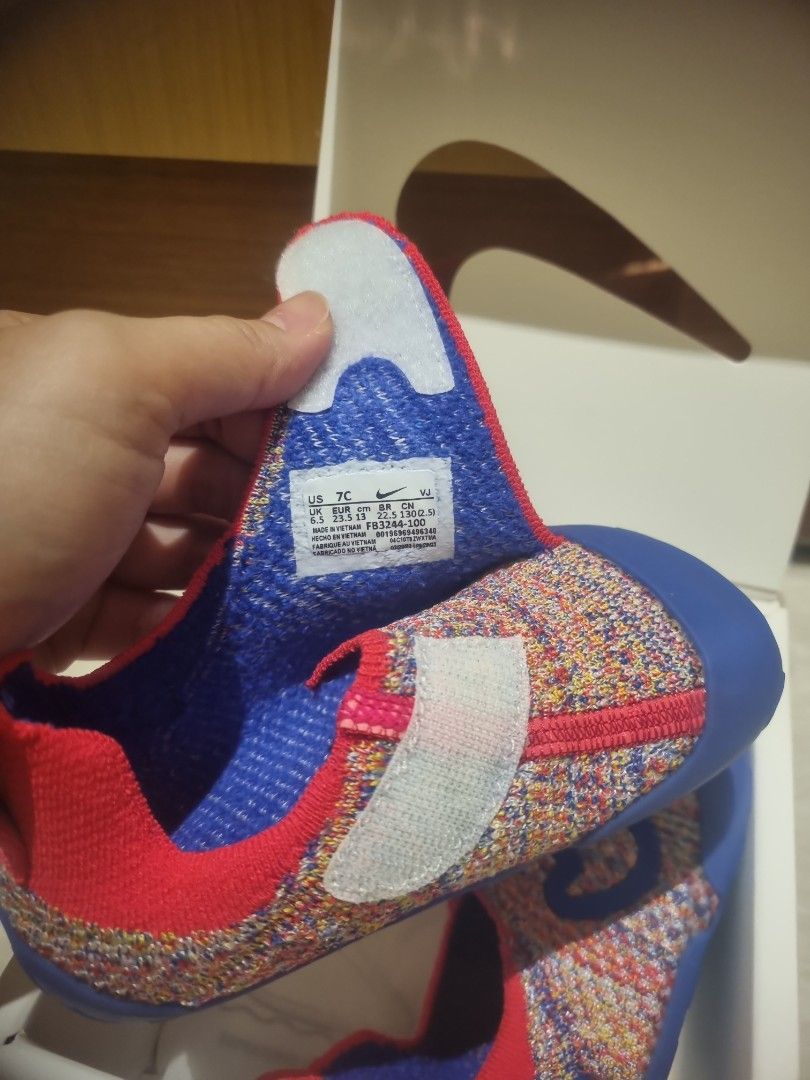 Nike Swoosh 1 (TD) Baby Shoes - Size 7C (Category: Babies & Kids Fashion) located in Singapore. Submitted by dogbarkcatmeow (Listing ID 1377705382, Image 2). Description: Nike Swoosh 1 Flyknit baby shoes - Vibrant multicoloured knit.Features blue accents and a red collar. - Includes original box. - RTP $85 Selling as we have procured another colour instead. $70, fast deal $65. - Ideal for your little one!.