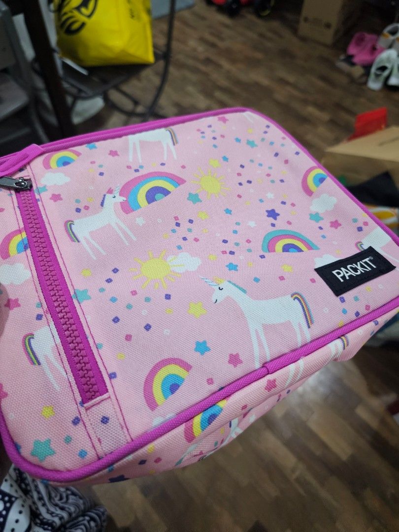 Packit insulated lunch box (Category: Other Babies Going Out Needs) located in Quezon City. Submitted by redjayc (Listing ID 1377679163, Image 1). Description: slightly used insulated lunch box/ food storage.