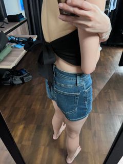(Category: ) located in . Submitted by catpeach (Listing ID 1377610815, Image 1). Description: .