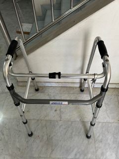 (Category: ) located in . Submitted by RS500 (Listing ID 1377662977, Image 1). Description: .