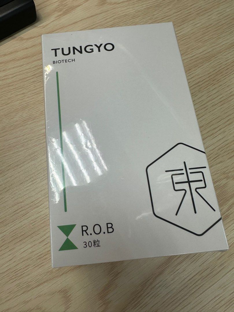 由 kaylee_lu (刊登 ID 1377713502，圖片 1) 提交，位於 高雄市 (Kaohsiung) 的 ROB 窈窕美力 全新封膜未拆 官網購入 (類別：健康食品，飲料和補品)，說明：全新官網購入 圖三訂單 不議價不換物不含運。