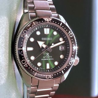 (Category: ) located in . Submitted by aston.sg (Listing ID 1377577649, Image 1). Description: .