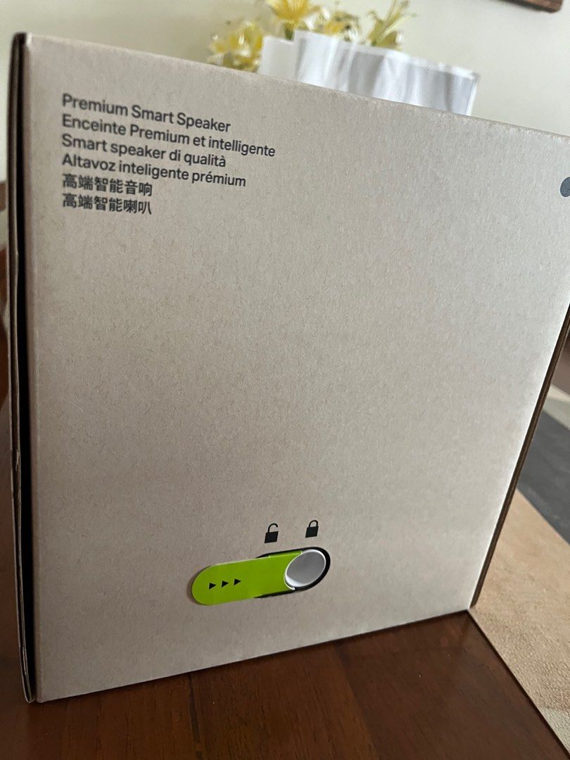 Sonos Era 300 Premium Smart Speaker - Brand New (Category: Soundbars, Speakers & Amplifiers) located in Singapore. Submitted by aetherano (Listing ID 1377702494, Image 2). Description: Brand new unsealed. Decided to stick with my existing samsung soundbar. Local warranty with TC acoustic, not yet activated..