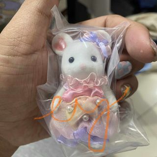 (Category: ) located in . Submitted by eylyen (Listing ID 1377635557, Image 1). Description: .