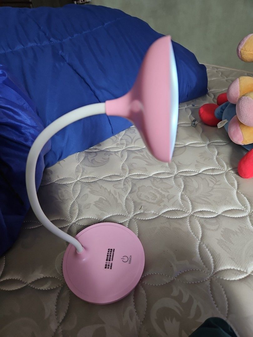 Table lamp65075293819905112