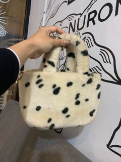 (Kategori: ) berada di . Dikirim oleh rooyaaa___ (ID iklan 1377707396, Gambar 1). Deskripsi: .