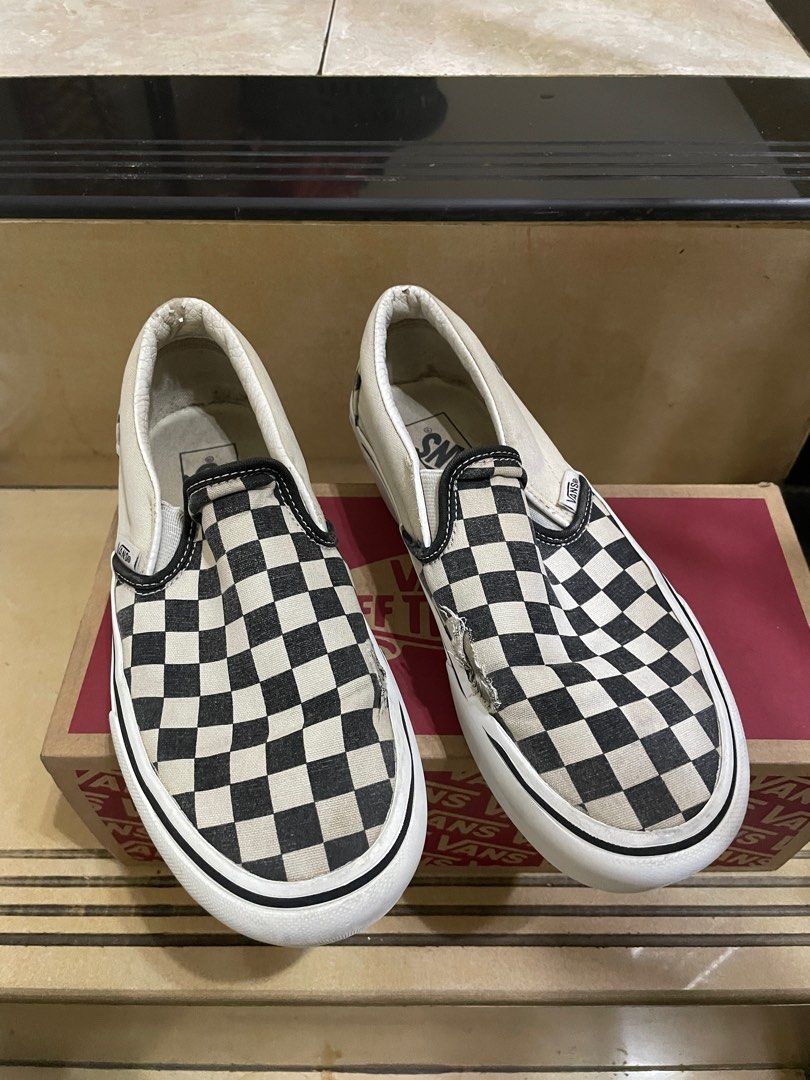 Vans Slip On Checkerboard Platform Black and White, Fesyen Wanita