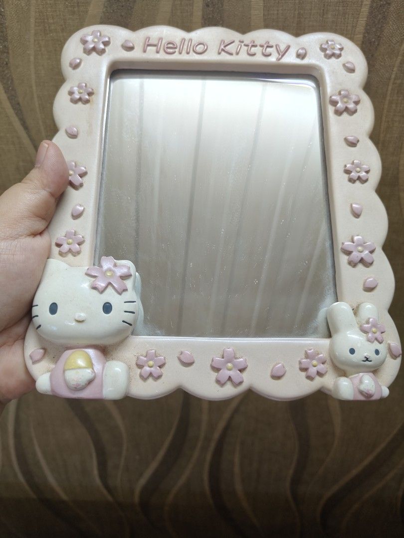 vintage Sanrio Hello Kitty Ceramic Mirror (Category: Mirrors) located in Santa Rosa. Submitted by mmps249.1 (Listing ID 1377691049, Image 1). Description: needs cleaning Crossposted Mine now, pay now shipping courier: JRS only Gcash payment upon order No reservations.