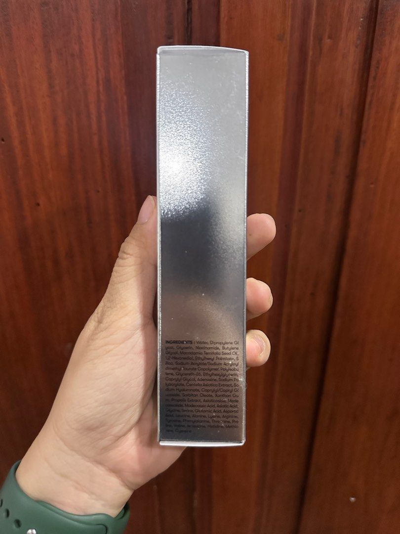VT Reedle Shot 300 Essence 50mL (Category: Face Care) located in Cagayan de Oro. Submitted by krnnndr (Listing ID 1377690672, Image 2). Description: - Unopened and sealed - Cica reedle shot 300 essence - slightly negotiable - bought from Olive Young 🇰🇷.