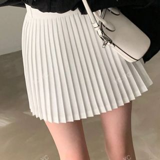 (Category: ) located in . Submitted by secondfashionid (Listing ID 1377649952, Image 1). Description: .