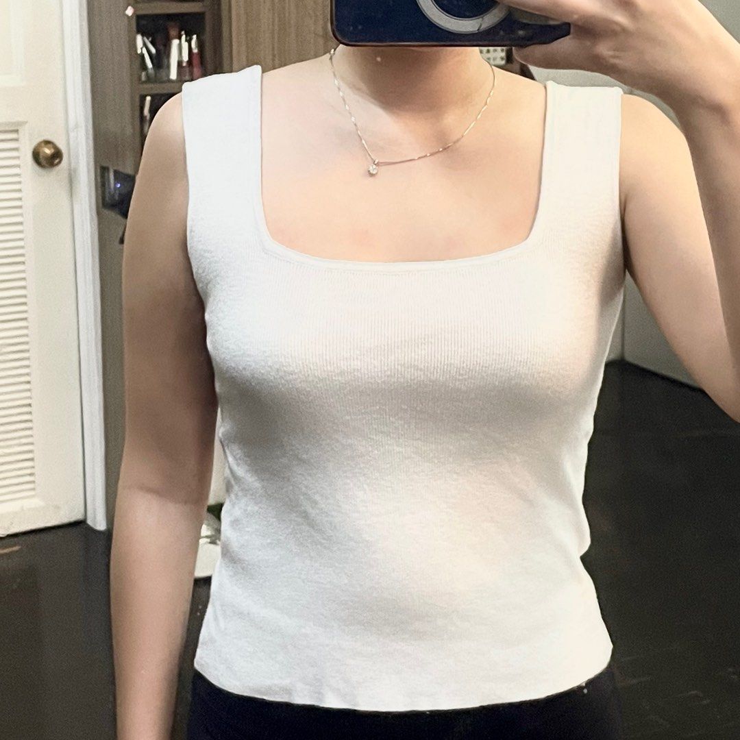 white thick strap tank top (Category: Sleeveless) located in Pasig City. Submitted by mverg (Listing ID 1377587750, Image 1). Description: .
