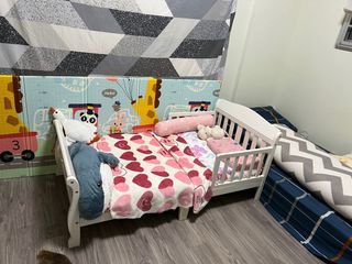 (Category: ) located in . Submitted by alisanguyen110293 (Listing ID 1377673784, Image 1). Description: .
