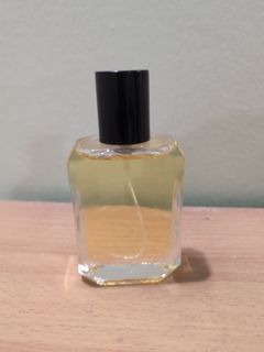 (Category: ) located in . Submitted by 4rchiv1st (Listing ID 1377702208, Image 1). Description: .