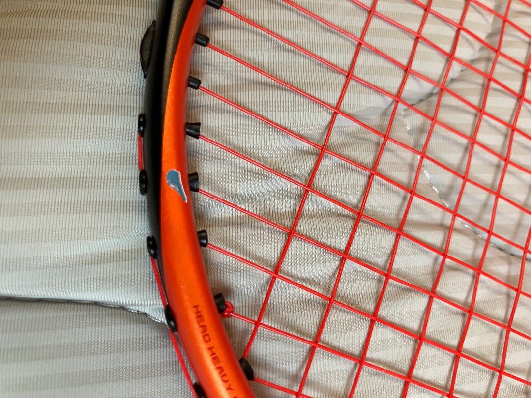 由 wuch112941701 (刊登 ID 1377655337，圖片 2) 提交，位於 台北市 (Taipei) 的 Yonex ax69 (類別：球拍和球類運動)，說明：ax69太陽橙 雙北可面交 。
