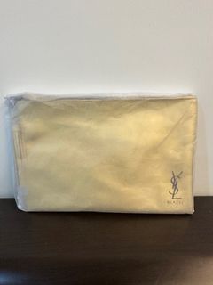 由 chichi___shop (刊登 ID 1377663670，圖片 1) 提交，位於 的 (類別：)，說明：。