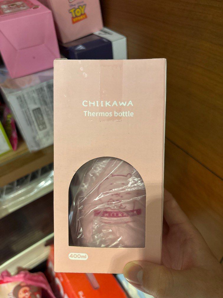 由 chungsilvia (刊登 ID 1372842030，圖片 1) 提交，位於 新北市 (New Taipei) 的 吉伊卡哇水壺 (類別：嬰兒及兒童流行時尚)，說明：全新未使用。