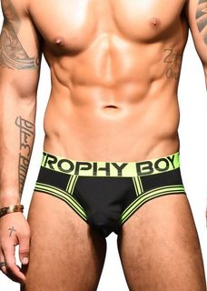 由 5233bbb (刊登 ID 1372736101，圖片 1) 提交，位於 的 (類別：)，說明：。
