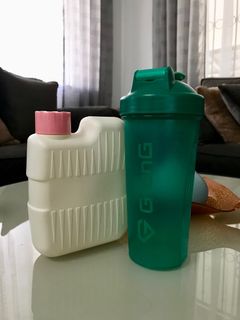 (Category: ) located in . Submitted by athleisure.apparel (Listing ID 1372708027, Image 1). Description: .