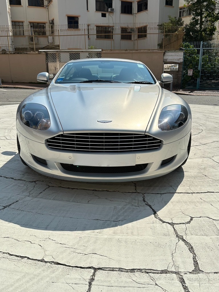 Aston Martin DB9 Auto62863127886723113