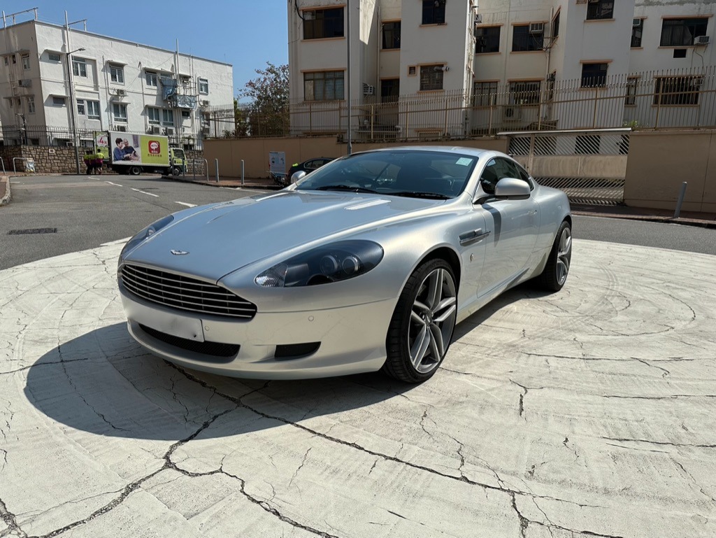 Aston Martin DB9 Auto62863127886723112