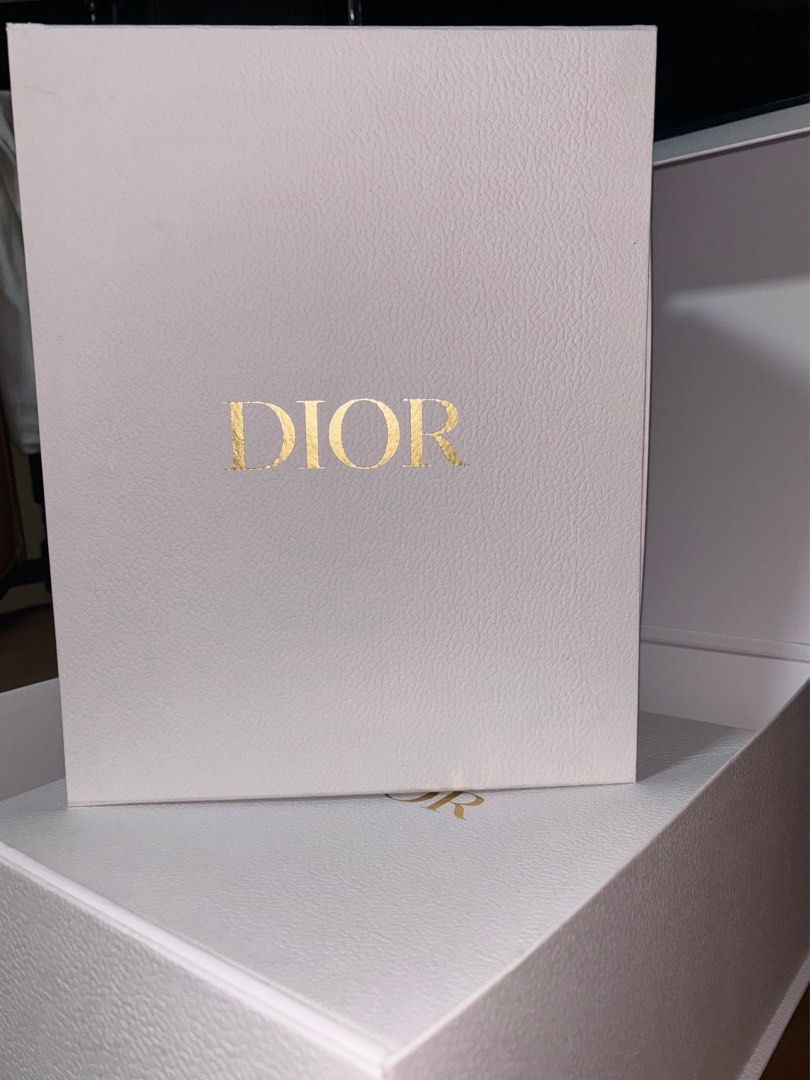 Authentic Dior Magnetic Box (Category: Luxury Bags & Wallets) located in Manila. Submitted by nikashoppe (Listing ID 1372848790, Image 2). Description: price ranges from 2000-3000 depending on the size! - authentic dior magnetic boxes! - minimal to no flaws! - sizes: medium, large, xl - rfs: decluttering!.