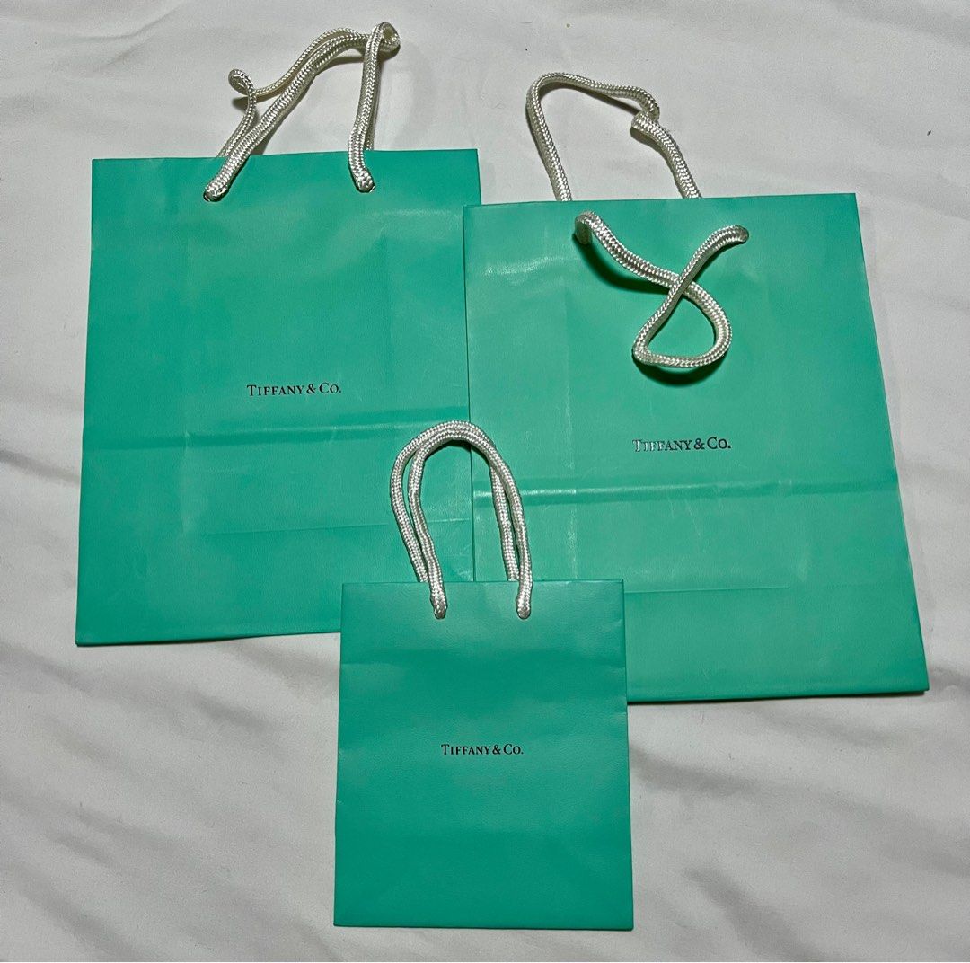 Authentic TiFFANY & CO.. Paper bag ( Bundle) (Category: Luxury Bags & Wallets) located in Quezon City. Submitted by letsdeclutter101 (Listing ID 1372745456, Image 3). Description: .