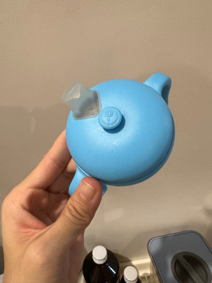 Bbox Sippy Cup / Soft spout cup (Category: Weaning & Toddler Feeding) located in Quezon City. Submitted by honeyhon3y (Listing ID 1372741979, Image 3). Description: .