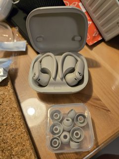 （分類：）位於 。 由 kevnow 提交（商品編號 1372808416，圖片 1）。簡介： 。