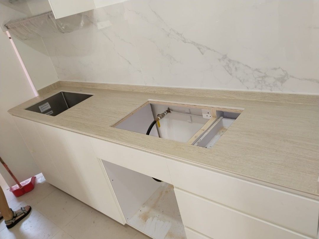 Best Kitchen Cabinet &  Countertops For HDB BTO,Condo & Landed House (Sintered Stone,Quartz,Granite,Marble,Solid Surface,Kompacplus) 10-15 Years Warranty. Repair & Replacement Table top available62863115220738113